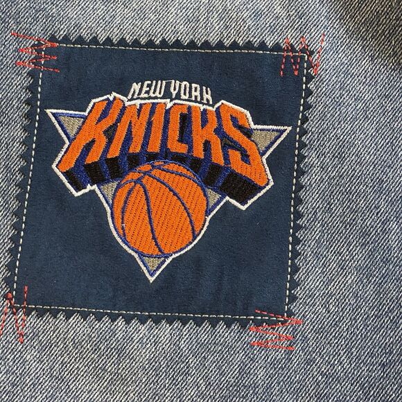 Unk Embroidered Basketball Patch Jeans NBA Team Logos Size 40 x 33 NWT Vtg Y2K - Picture 16 of 16